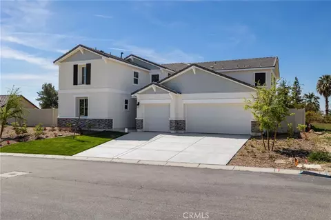 Exterior - 5613 Levanto, Bakersfield, CA 93306 photo 4 of 6
