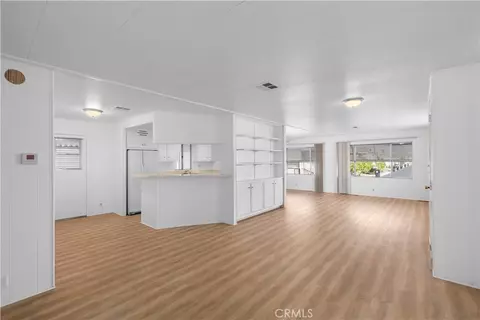 1400 W 13th St #127, Upland, CA 91786