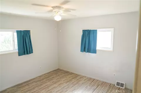 Bedroom - 281 Lubken, Lone Pine, CA 93545 photo 6 of 14