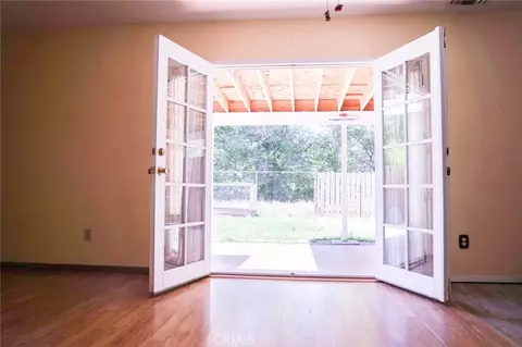 Entry Way - 281 Lubken, Lone Pine, CA 93545 photo 6 of 9