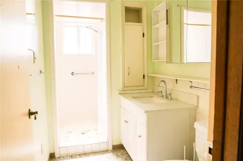 Bath - 281 Lubken, Lone Pine, CA 93545 photo 2 of 4