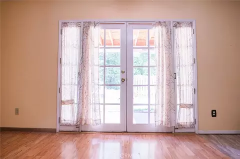 Entry Way - 281 Lubken, Lone Pine, CA 93545 photo 4 of 9