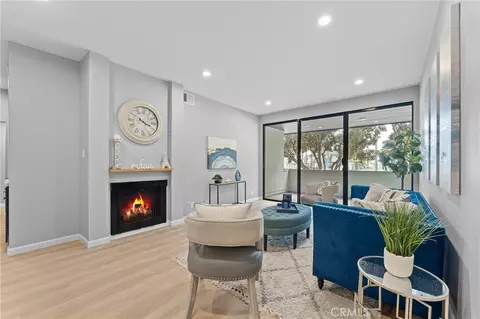 350 Paseo De Playa #113, Ventura, CA 93001