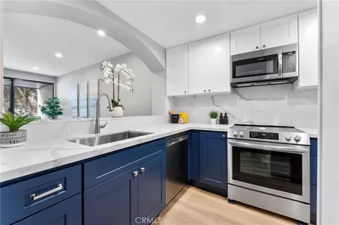 350 Paseo De Playa #113, Ventura, CA 93001