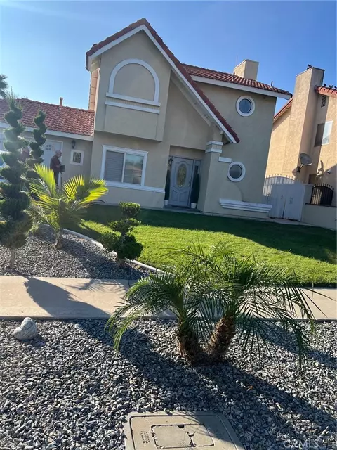 9326 Bunny Ln, Fontana, CA 92335