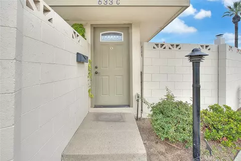 633 S Indian Hl #C, Claremont, CA 91711