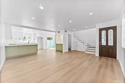 619 N Wilson Ave #A, Pasadena, CA 91106