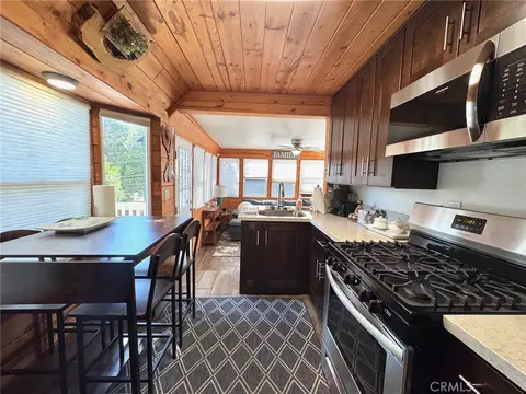 Kitchen - 29166 Lyon Dr, Cedar Glen, CA 92321 photo 3 of 3
