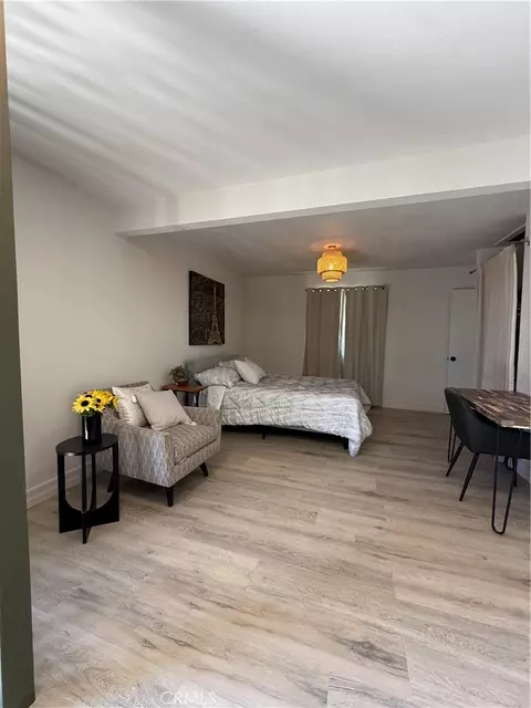Bedroom - 9925 Redwood, Hesperia, CA 92345 photo 2 of 2
