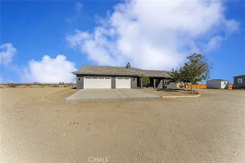 2700 Olivera Rd, Pinon Hills, CA 92371