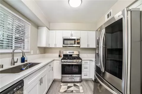 2001 S Campus Ave #7F, Ontario, CA 91761