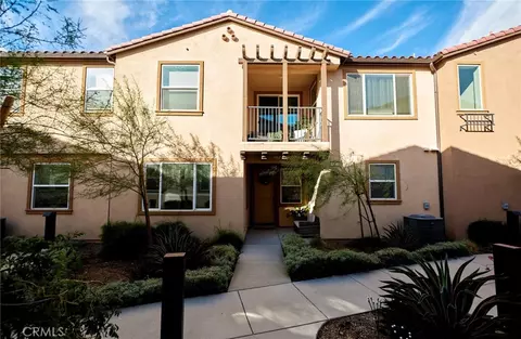 15188 Horizon St #8, Fontana, CA 92336