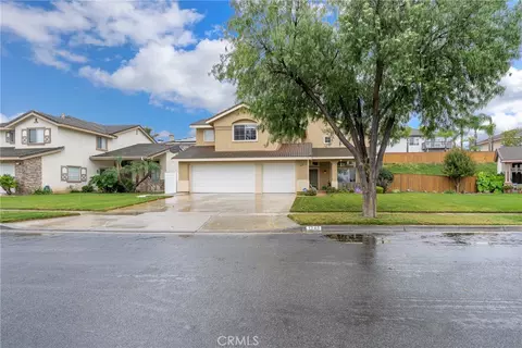 1240 Nina Ln, Corona, CA 92882