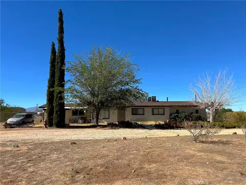 9632 Juniper St, Apple Valley, CA 92308