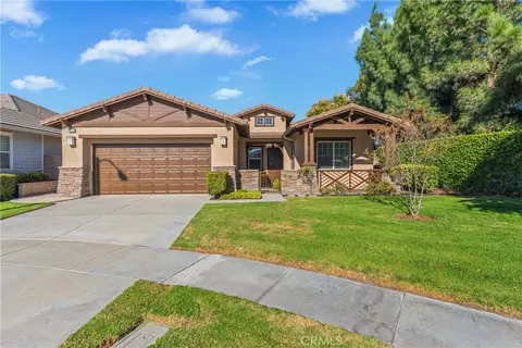 302 Spur Trl, Walnut, CA 91789