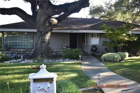 1640 Oak Tree Ln, Glendora, CA 91741