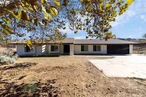 16322 Pick Pl, Riverside, CA 92504