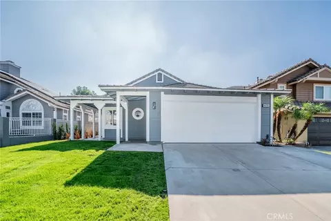 14721 Weeping Willow Ln, Fontana, CA 92337