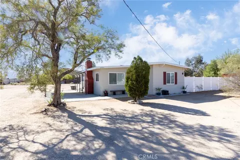 23161 Minnetonka, Apple Valley, CA 92308