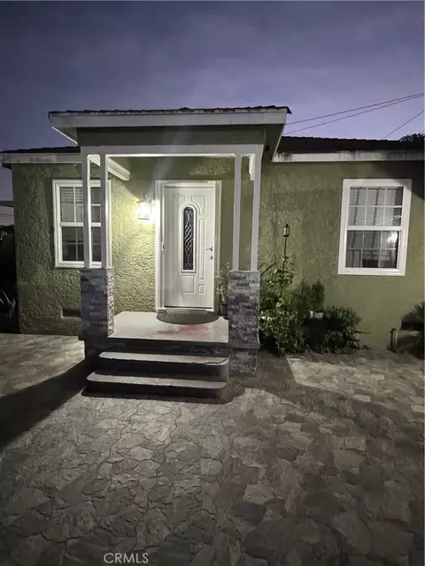 12716 Cookacre Ave, Lynwood, CA 90262