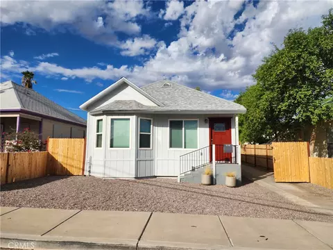 404 D St, Needles, CA 92363