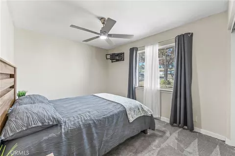 Bedroom - 10643 Arroyo, Hesperia, CA 92345 photo 2 of 7