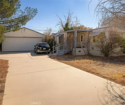 19237 Hinton St, Hesperia, CA 92345