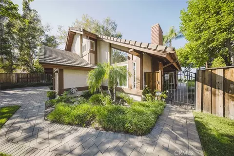 813 Avenida Loma, San Dimas, CA 91773