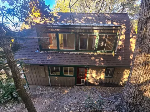 Exterior - 629 Chateau, Crestline, CA 92325 photo 3 of 10