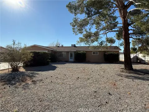 22745 Anoka Rd, Apple Valley, CA 92308