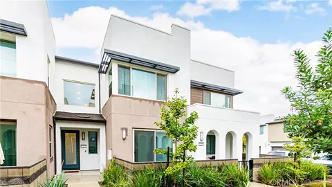 3590 E Peckham Paseo #2, Ontario, CA 91761