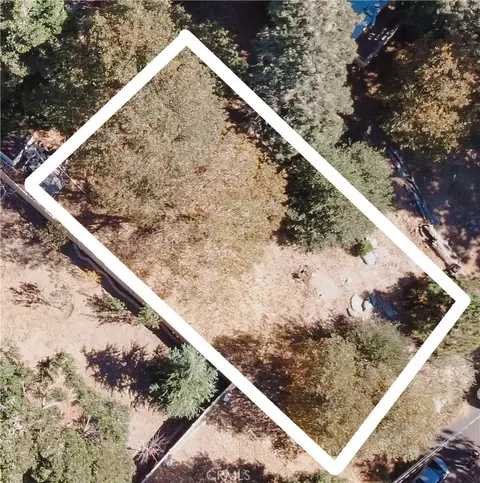 21972 Tower Heights Rd, Crestline, CA 92325