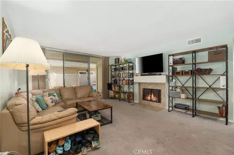 49 Town And Country Rd, Pomona, CA 91766