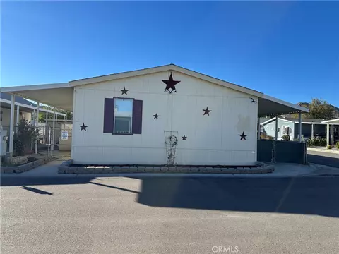 20843 Waalew Rd #C83, Apple Valley, CA 92307