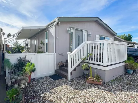 2755 Arrow Hwy #52, La Verne, CA 91750