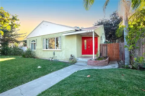 2422 N N Frst, Santa Ana, CA 92706