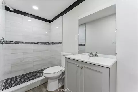 Bath - 22849 Juniper, Crestline, CA 92325 photo 2 of 3