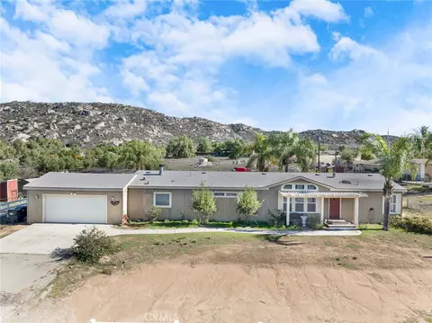 24090 Juniper Hls, Homeland, CA 92548