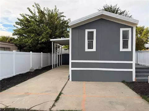 33848 Avenue G #14, Yucaipa, CA 92399