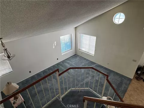 Living - 935 W Wabash, Rialto, CA 92376 photo 3 of 4