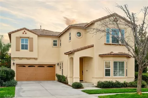 4140 Garvey Way, Riverside, CA 92501