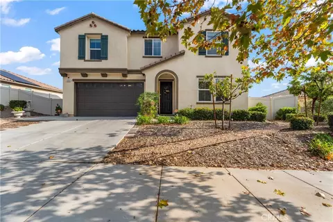 695 Poo Ish, San Jacinto, CA 92582