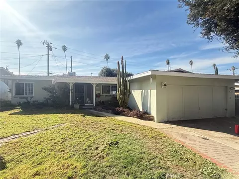 714 Coronado, Redlands, CA 92374