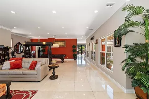 Entry Way - 2335 N San Antonio Ave, Upland, CA 91784 photo 2 of 6