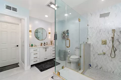 Bath - 2335 N San Antonio Ave, Upland, CA 91784 photo 10 of 13