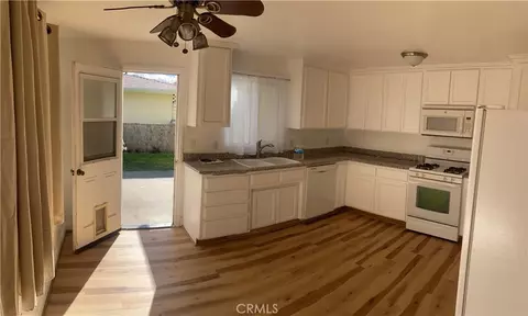 2613 Lucerne Way, Mountain Mesa, CA 93240
