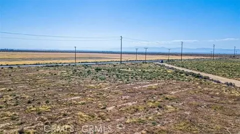 70 Antelope, Lancaster, CA 93536