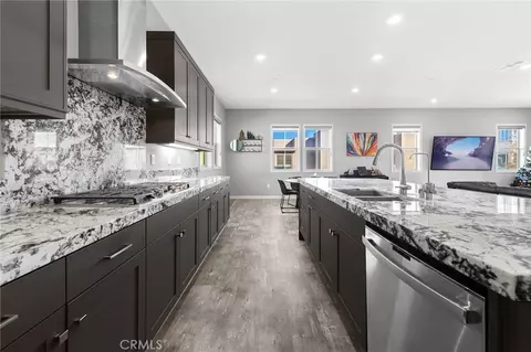 Kitchen - 115 Frame, Irvine, CA 92618 photo 4 of 4