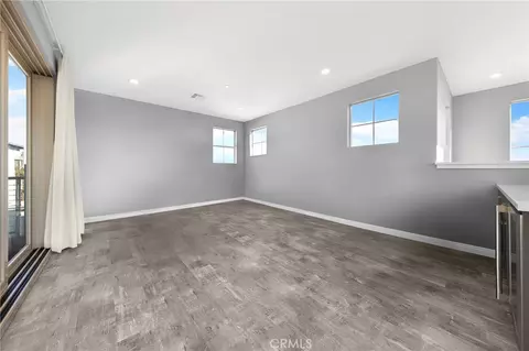 Living - 115 Frame, Irvine, CA 92618 photo 3 of 4