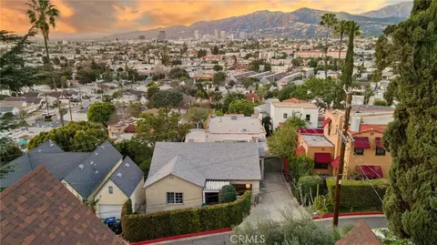 1119 Princeton Dr, Glendale, CA 91205